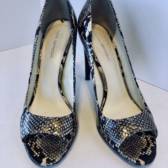 SOLD - Via Spiga Embry Gold/Black Python Heels Sz 9.5 - Picture 3 of 8